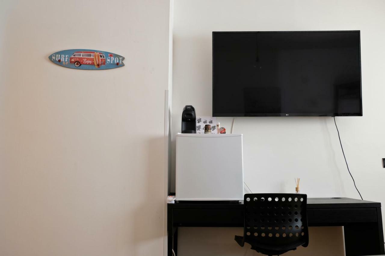 Guest House Via Crispi Pozzallo Bagian luar foto