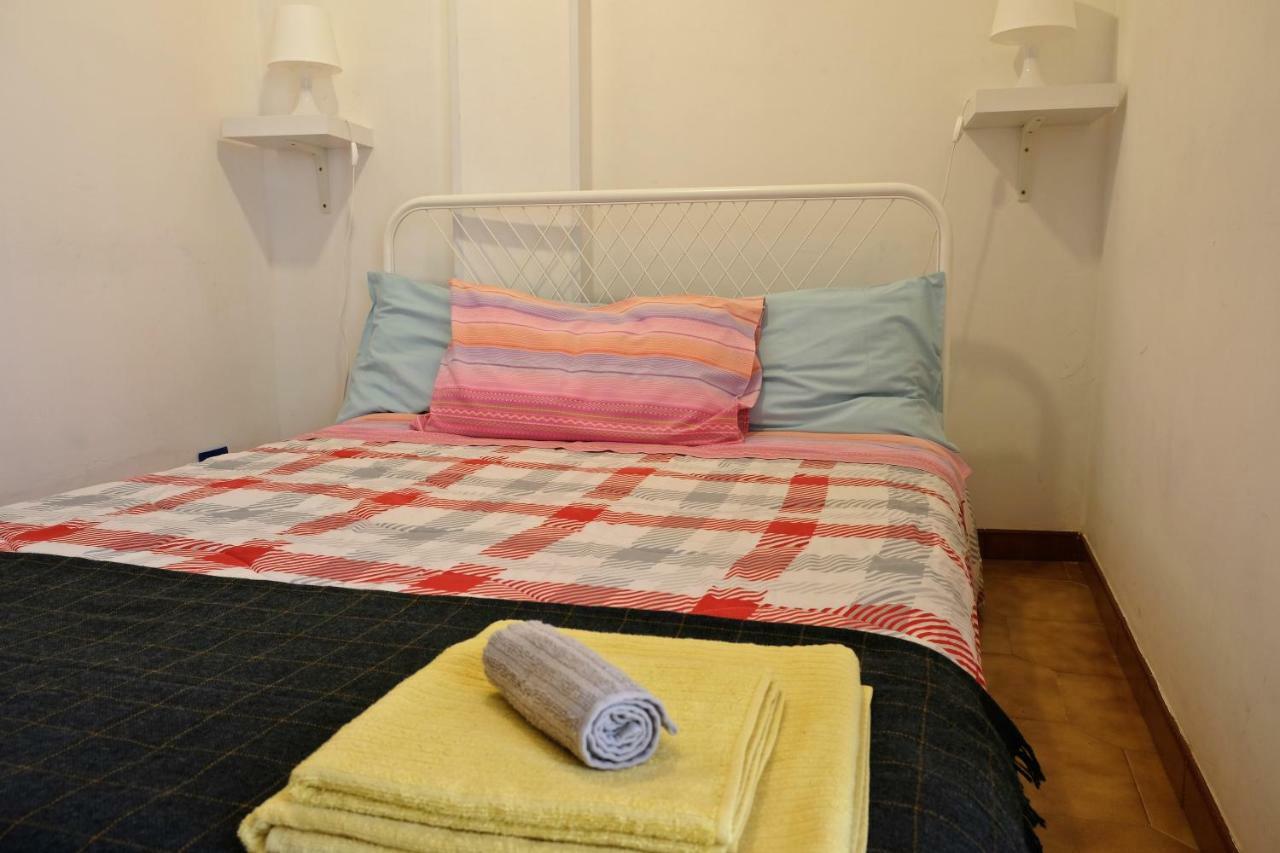 Guest House Via Crispi Pozzallo Bagian luar foto